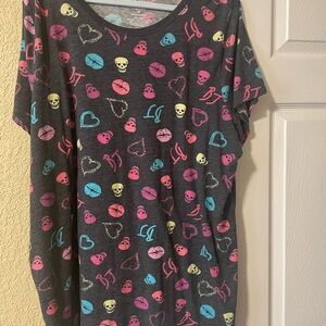 New Betsey Johnson Black Tee with Neon Pink & Blue Skull Print